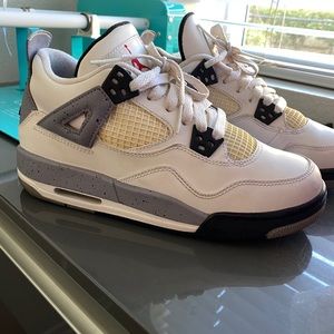 Air Jordan 4 Retro GS Cement